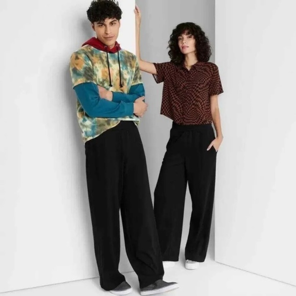 Wild‎ Fable NWT Straight Leg Sweatpants Size Medium